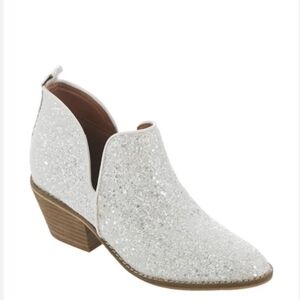 CORKYS GLOW UP GLITTER DETAIL W/OPEN SIDES ANKLE BOOTS COLOR WHITE SIZE US 6